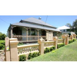 Unidentified house in Coalfalls, Ipswich, October 2008