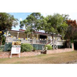 Unidentified 1860s Woodend colonial for sale, Ipswich, March 2008