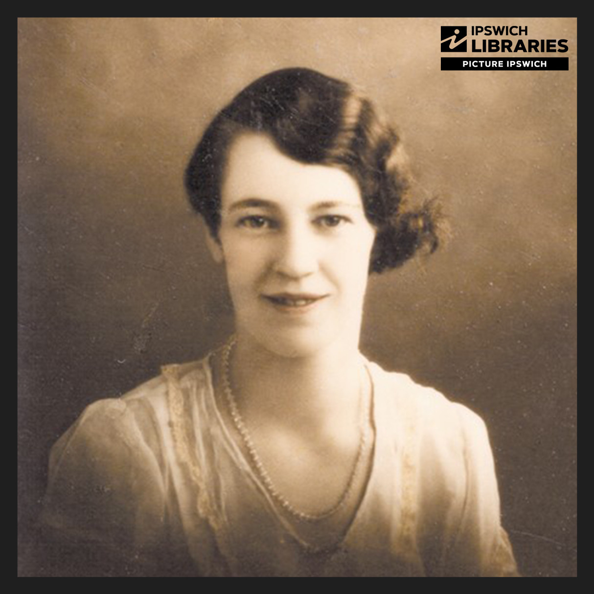 Lillian Isabel Cupitt, nee Gillis (1910-2002)