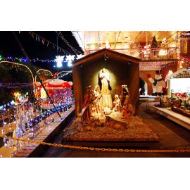 QT Christmas Lights Competition, Best Nativity Winner, Fernvale Road, no. 46, Brassall, Ipswich, December 2009 