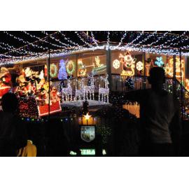 Unidentified house with Christmas lights, Corinda, Brisbane, January 2009