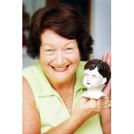 Photos from Dinmore Pottery, Ipswich, January 2004