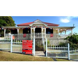 Unidentified house for sale, Ipswich, June 2004