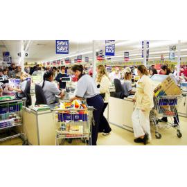 Aldi shoppers, Ipswich, July 2004 