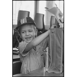 Unidentified primary school students, first day of school, Ipswich, January 1986