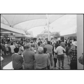Crowd watching John Williamson perform under the rotunda, Ipswich Mall, Friday 19th August 1994