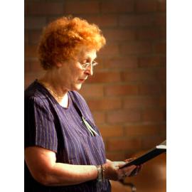 Nancy Millway offers a prayer for the victims of the Tsunami on Australia's day of mourning, Ipswich, 16th January 2005 