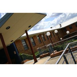 University of Queensland Ipswich Campus, September 2004