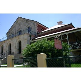 Old Ipswich Courthouse, East Street, Ipswich, December 2005