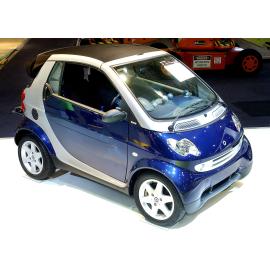 Smart For Two Coupe at Brisbane Motor Show, Ipswich, 3 February 2005 