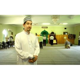 Imaam Abdulqadir Aljizani - for Church Series, Islam, Ipswich, 4 February 2005 