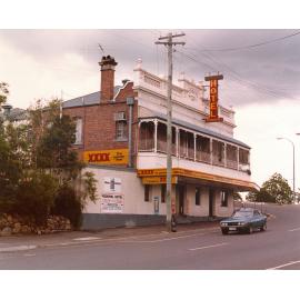 Federal Hotel, 214 Brisbane Street, Ipswich, 1984