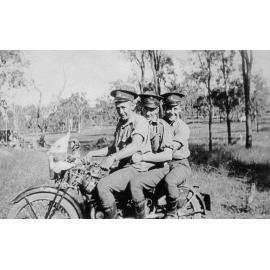 Jack Thomas, Gordon Sutherland and George Wratten at Lowood, 1940