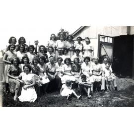 Staff of Howes Clothing factory, Ipswich, c.1945
