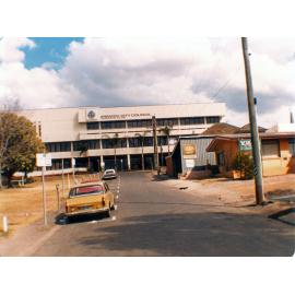 Ipswich City Council administration building looking up from Foote Lane, South Street, Ipswich, 1985