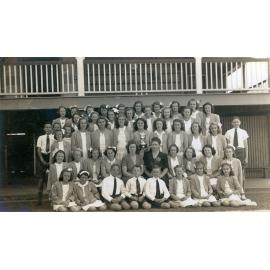 Silkstone State School Choir, Silkstone, Ipswich, c.1950