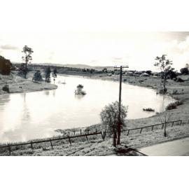 Flooding on the Bremer River towards Basin Pocket, Ipswich, c.1947