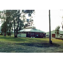 Old butcher's shop from the Redbank Meatworks, 17 River Road, Redbank, Ipswich, 1991