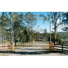 Westfalen Colliery No. 3, entrance, 21 Bailey Street, Collingwood Park, Ipswich, 1991