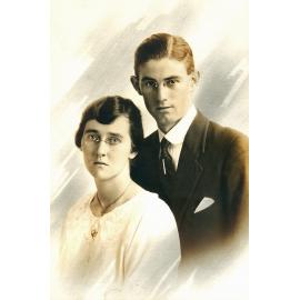 Siblings, Edith and Cecil Daniel Shuttlewood, Ipswich,  c.1925