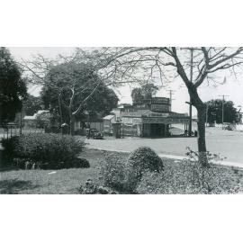 Fiveways Store & Post Officer, corner of Brisbane & Chermside Roads, Ipswich, 1940s