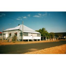Colvin Street, No 1, North Ipswich, 1991