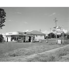 Mobilgas Service Station, corner of Pine Mountain Road and Simpson Street, North Ipswich, 1958