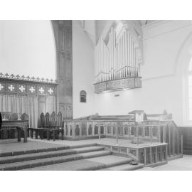 Interior of St Stephen's Presbyterian Church, corner Limestone and Gordon Streets, Ipswich, 1959