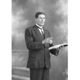 Portrait of Lars Larsen, Ipswich, 1920s